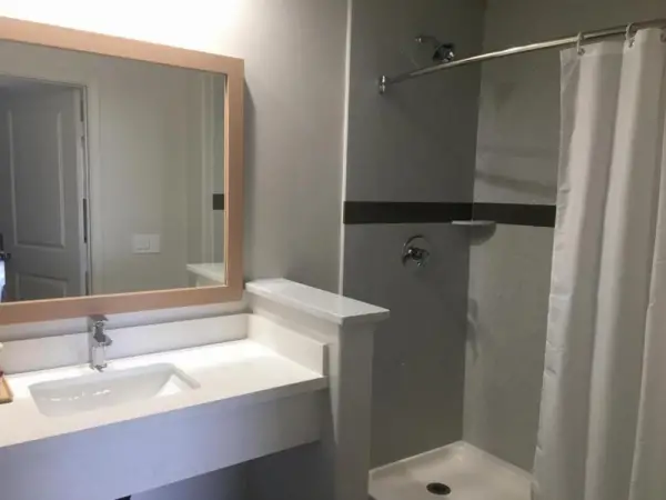 Cali Inn 8