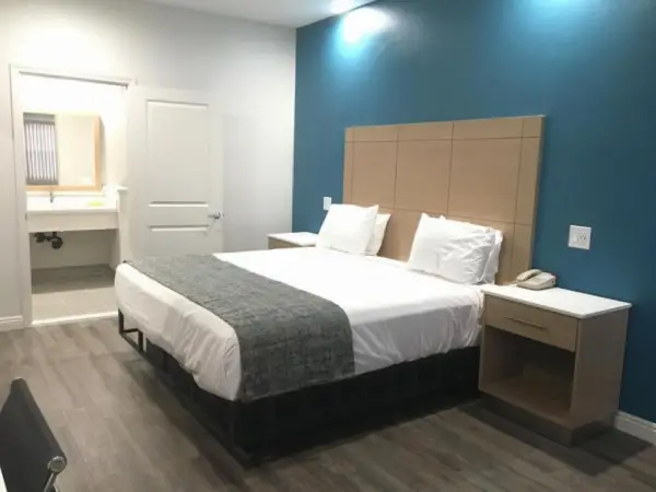 Cali Inn 10