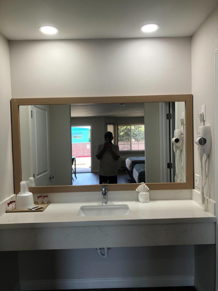 Deluxe Room at Cali Inn, photo 5
